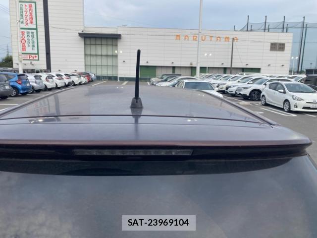 Toyota WISH 2011-10 8547419-3