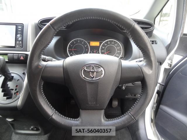 Toyota WISH 2012-03 8549723-16