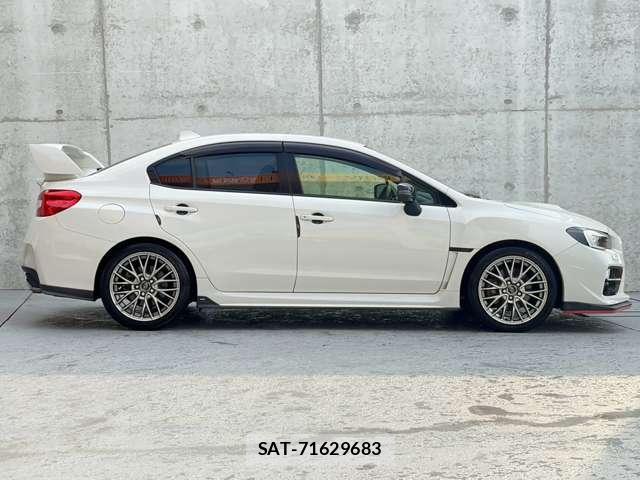 Subaru WRX S4 2015-10 8545980-1