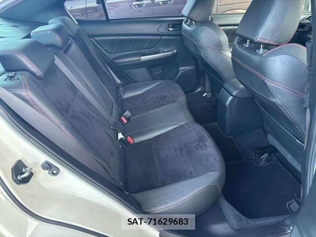 Subaru WRX S4 2015-10 8545980-7