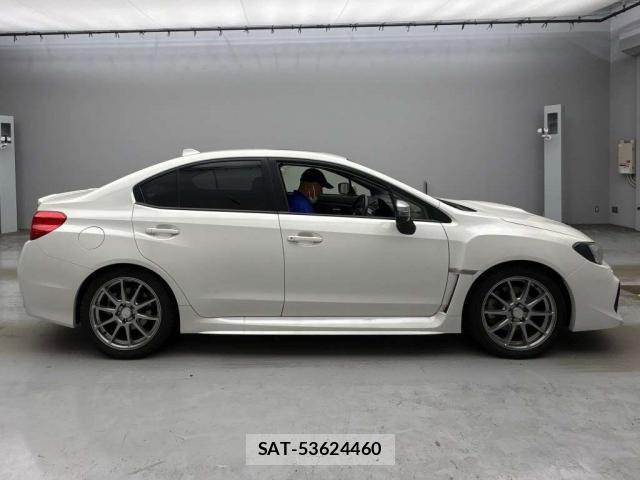 Subaru WRX S4 2017-09 8547939-8