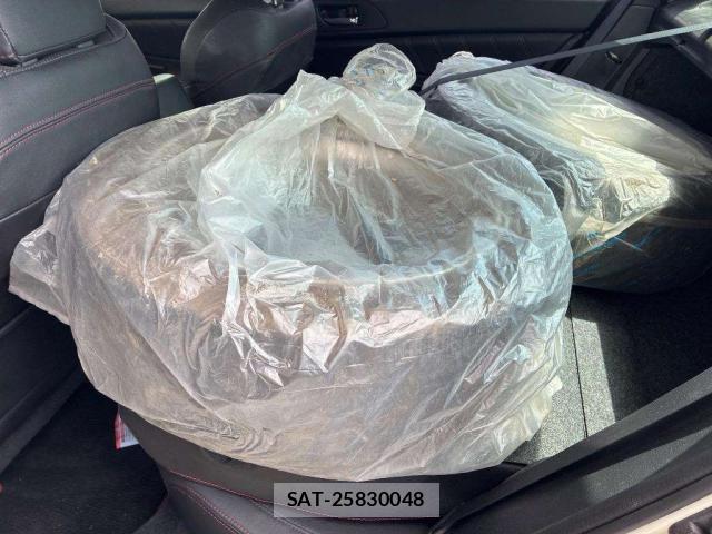 Subaru WRX S4 2015-09 8547940-9
