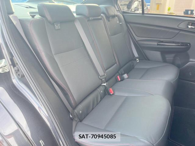 Subaru WRX S4 2017-10 8548968-8
