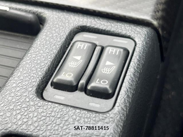 Subaru WRX S4 2018-01 8549231-8