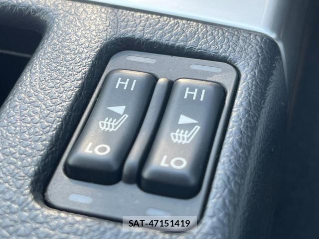Subaru WRX S4 2017-04 8549235-10