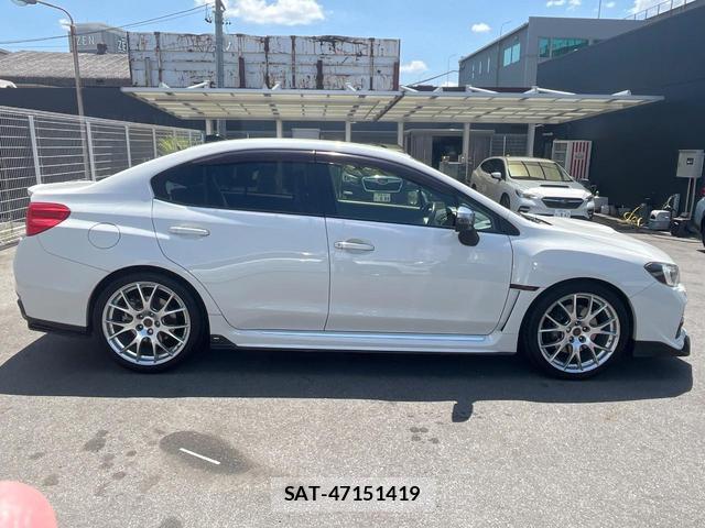 Subaru WRX S4 2017-04 8549235-18