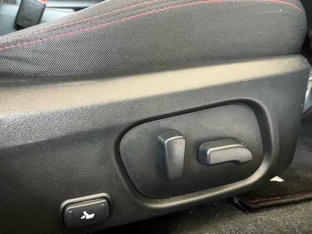 Subaru WRX S4 2014-11 8551762-16