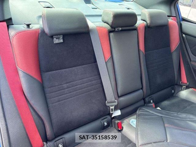 Subaru WRX STI 2019-11 8545857-6