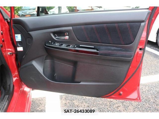 Subaru WRX STI 2018-01 8550751-16