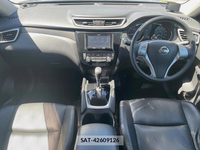 Nissan X-TRAIL 2016-09 8545615-1