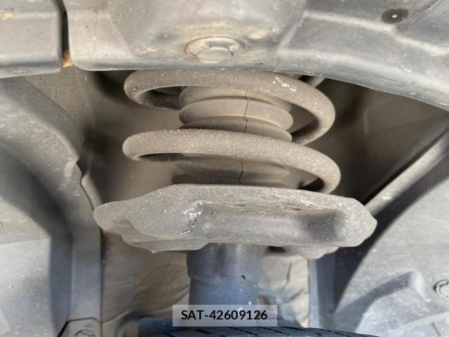 Nissan X-TRAIL 2016-09 8545615-18