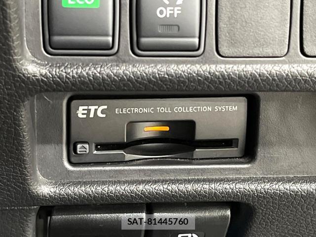 Nissan X-TRAIL 2017-08 8547185-4