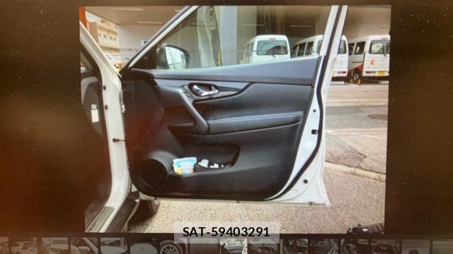 Nissan X-TRAIL 2019-06 8547387-9