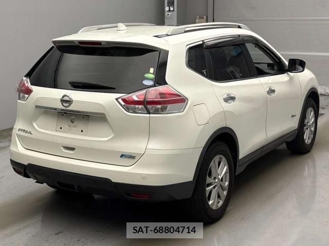 Nissan X-TRAIL 2015-07 8547936-1