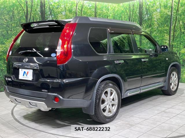 Nissan X-TRAIL 2012-03 8548081-16