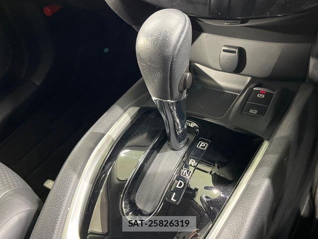 Nissan X-TRAIL 2019-10 8548537-18