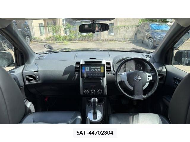 Nissan X-TRAIL 2012-11 8548924-2
