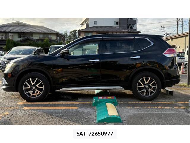 Nissan X-TRAIL 2014-10 8548933-16