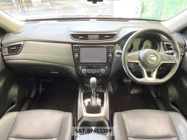Nissan X-TRAIL 2018-07 8549413-1