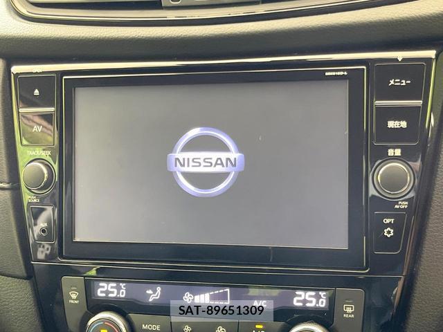 Nissan X-TRAIL 2018-07 8549413-3