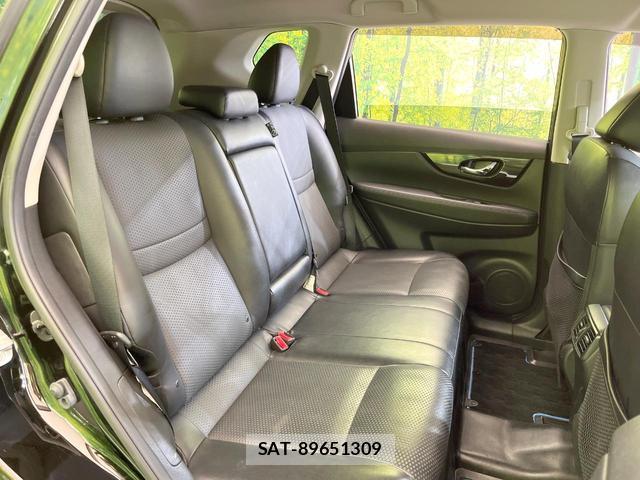 Nissan X-TRAIL 2018-07 8549413-8