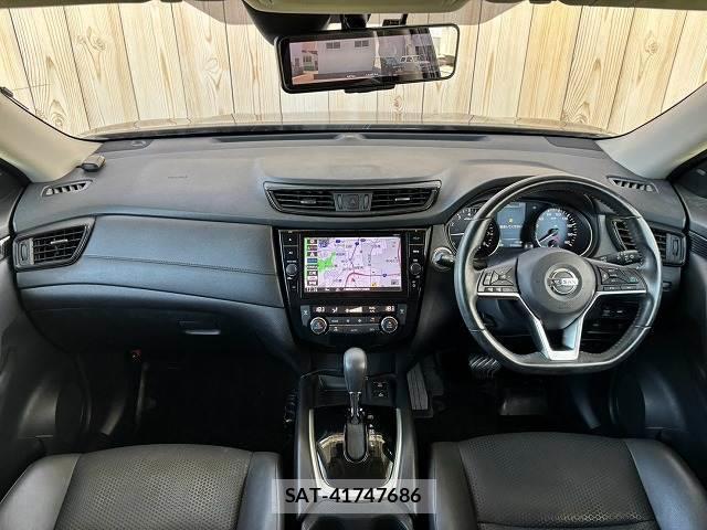 Nissan X-TRAIL 2017-08 8549740-1