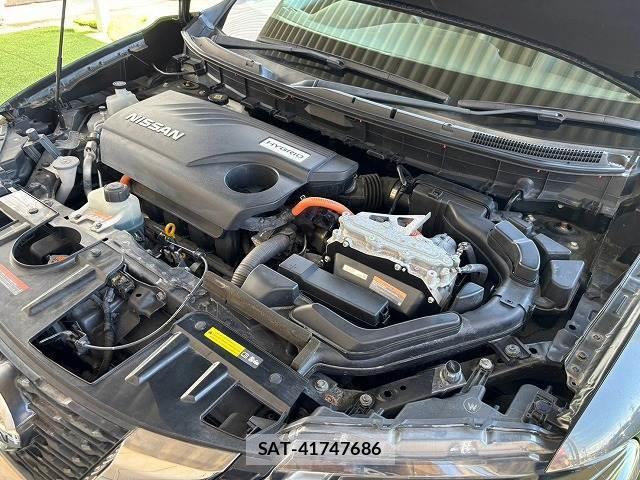 Nissan X-TRAIL 2017-08 8549740-13