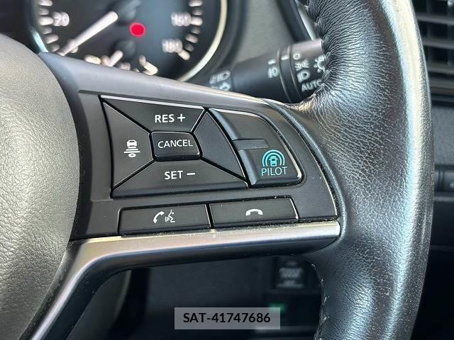 Nissan X-TRAIL 2017-08 8549740-5