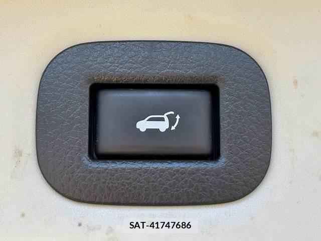 Nissan X-TRAIL 2017-08 8549740-6
