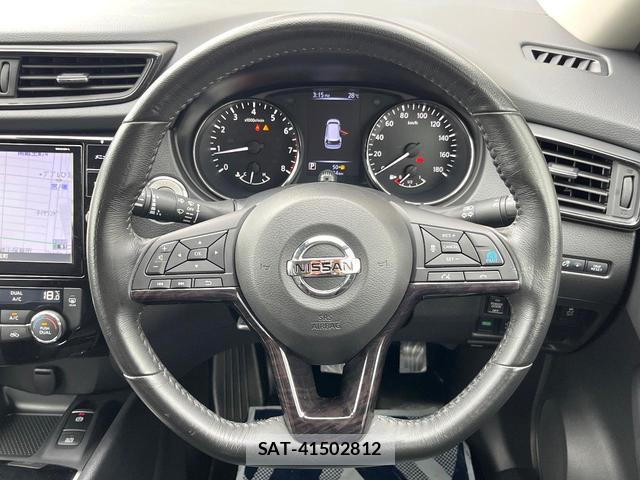 Nissan X-TRAIL 2019-05 8550035-6