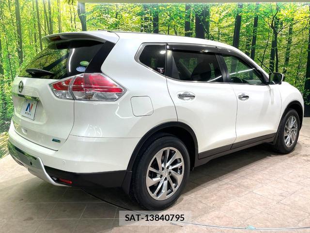 Nissan X-TRAIL 2016-12 8550682-16