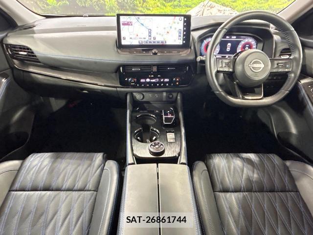 Nissan X-TRAIL 2023-09 8550969-1