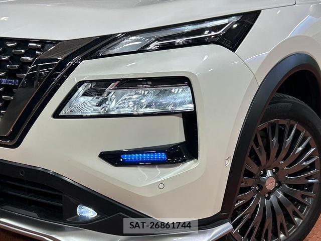 Nissan X-TRAIL 2023-09 8550969-11