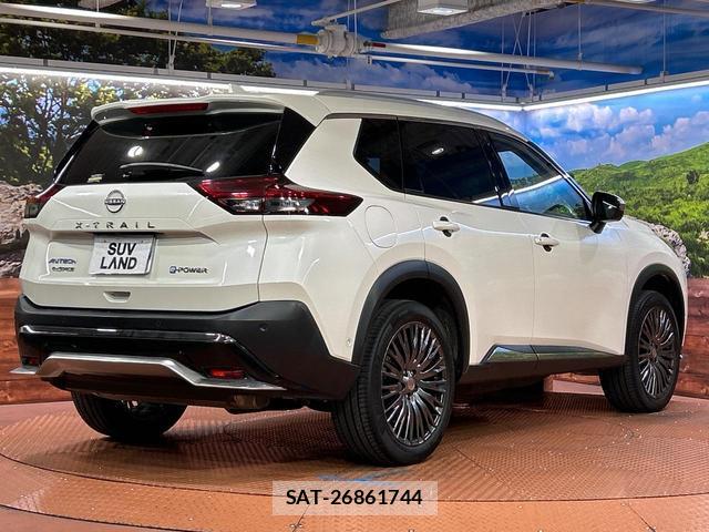 Nissan X-TRAIL 2023-09 8550969-16