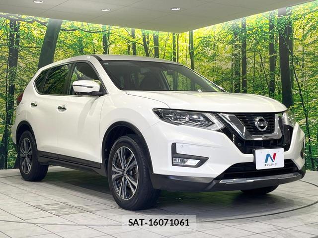 Nissan X-TRAIL 2019-10 8551079-15