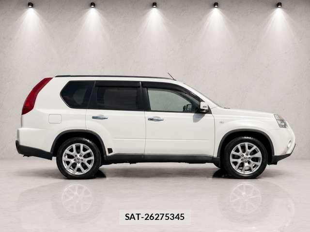Nissan X-TRAIL 2012-06 8551195-1