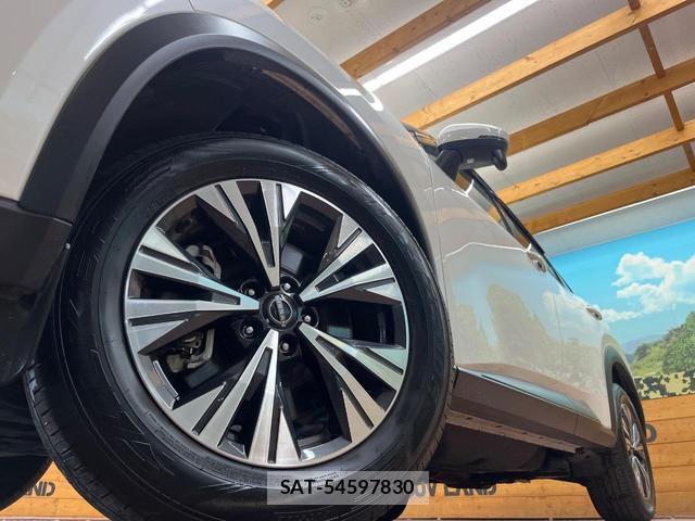 Nissan X-TRAIL 2023-03 8551439-12