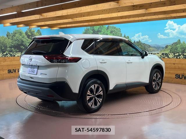 Nissan X-TRAIL 2023-03 8551439-16
