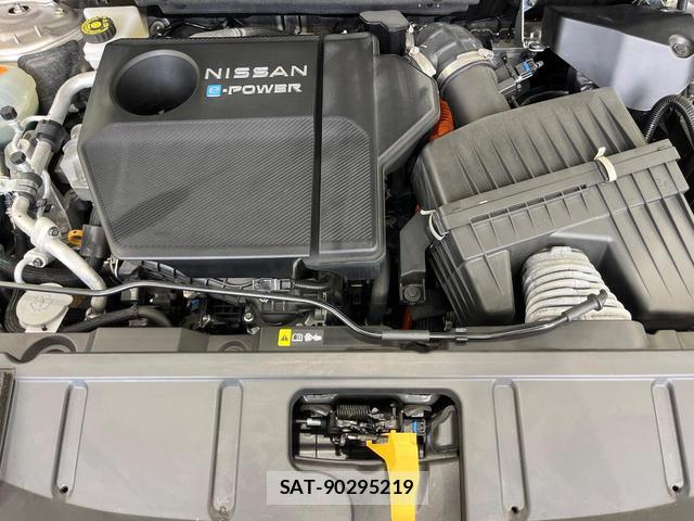 Nissan X-TRAIL 2023-03 8551675-17
