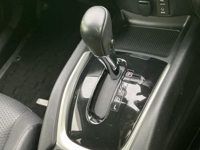 Nissan X-TRAIL 2016-02 8552542-17