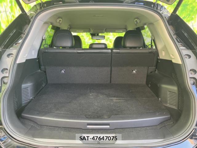 Nissan X-TRAIL 2018-08 8552628-7