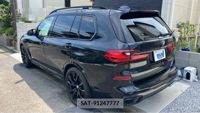 Bmw X7 2021-11 8550318-12