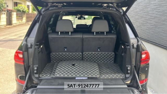 Bmw X7 2021-11 8550318-17