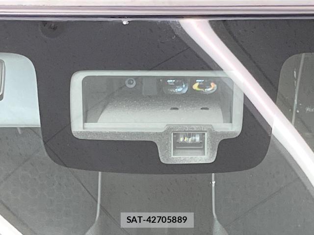 Suzuki X BEE 2018-04 8546000-3
