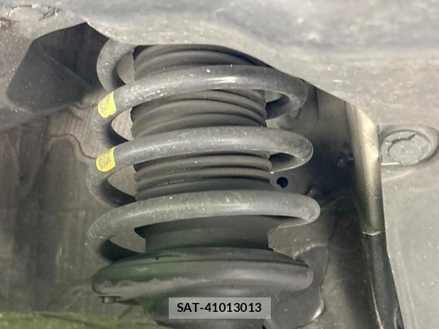 Suzuki X BEE 2018-01 8548050-19