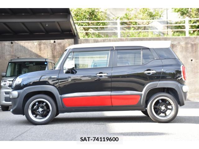 Suzuki X BEE 2022-06 8548655-6