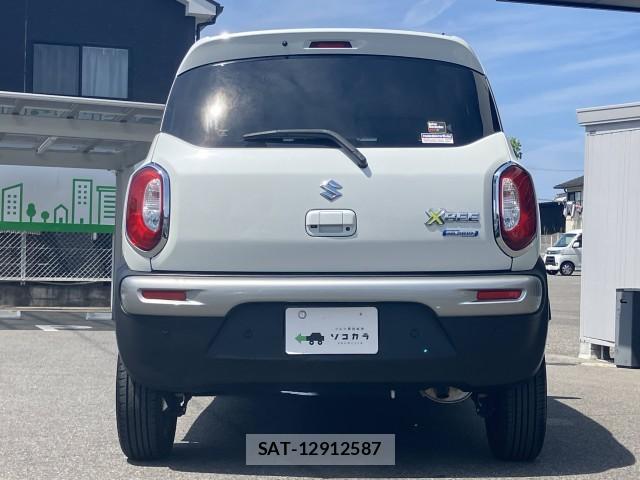 Suzuki X BEE 2018-11 8549357-1