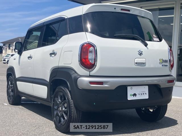 Suzuki X BEE 2018-11 8549357-12