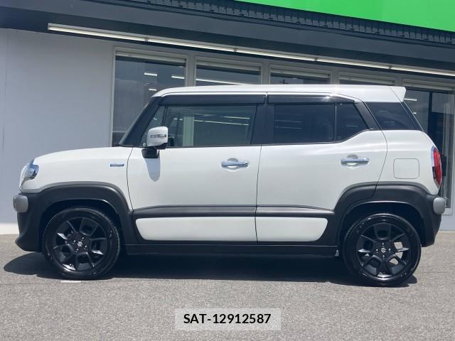 Suzuki X BEE 2018-11 8549357-9