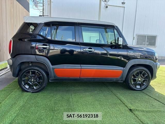 Suzuki X BEE 2018-04 8549741-17